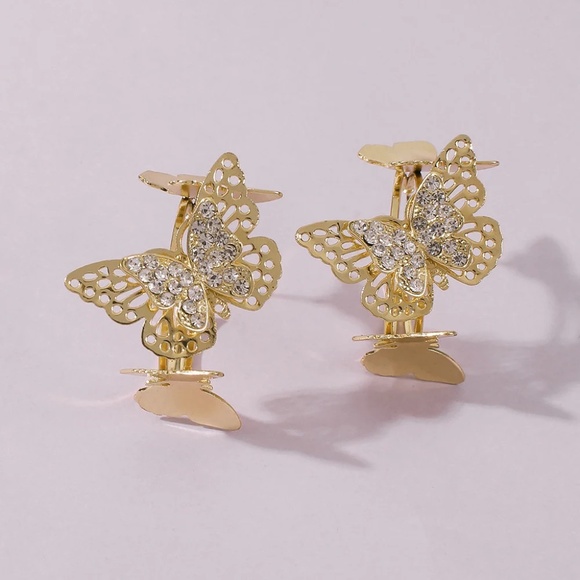 Butterflies 3D Hoop Earrings, Gold Earrings,Butterfly Earrings - Picture 4 of 6